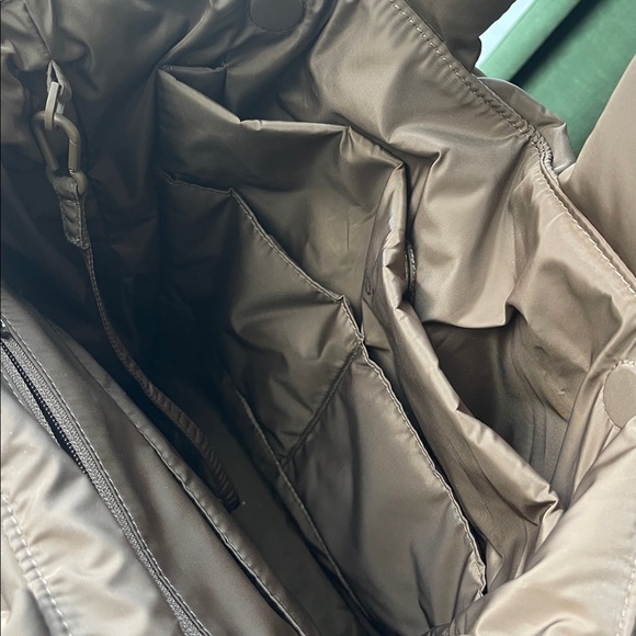 Dagne Dover Jemi Cargo Tote - Picture 5 of 12